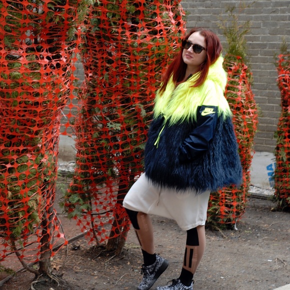 Nike Jackets & Blazers - NIKE NikeLab X Sacai Plush Women's Windrunner Jacket. Size S.